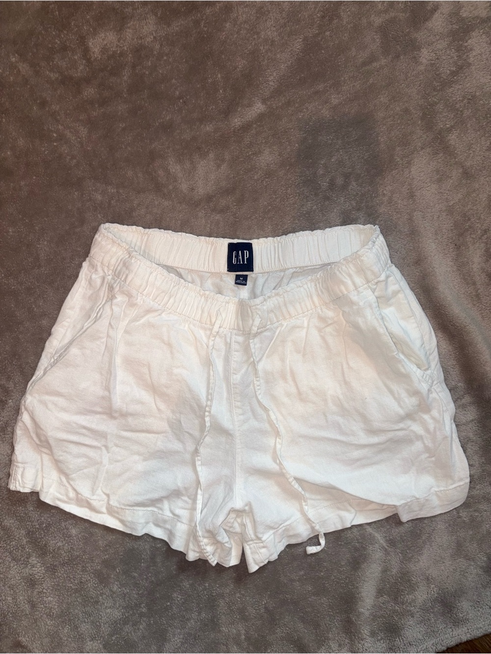 GAP White Elastic-Waist Women's Athletic Shorts